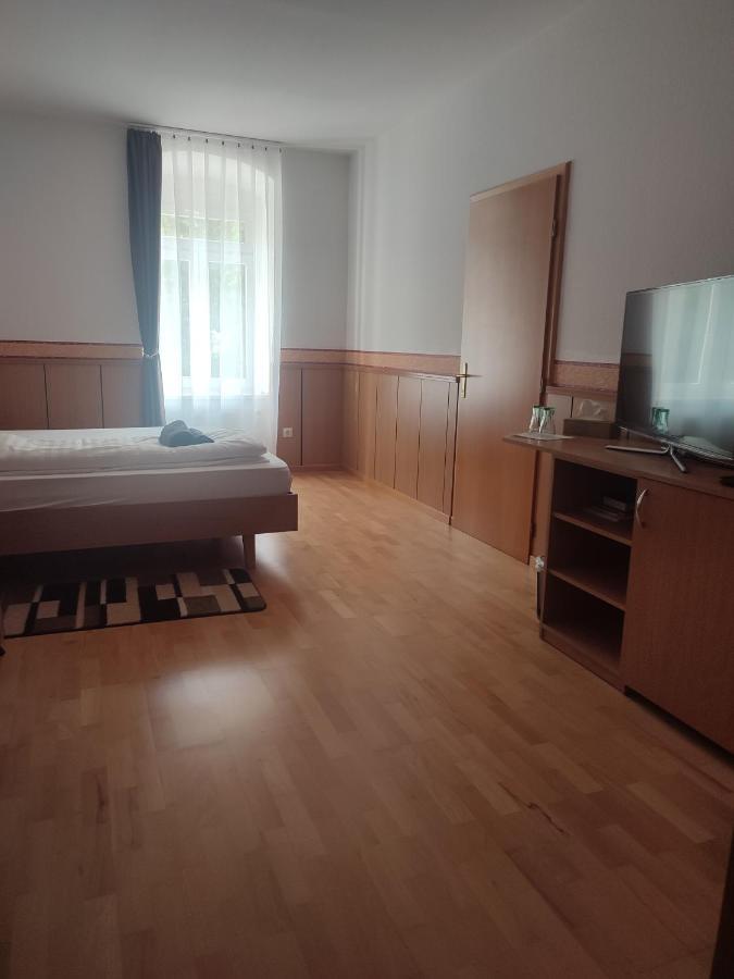Park Hotel Nagyatád Екстериор снимка