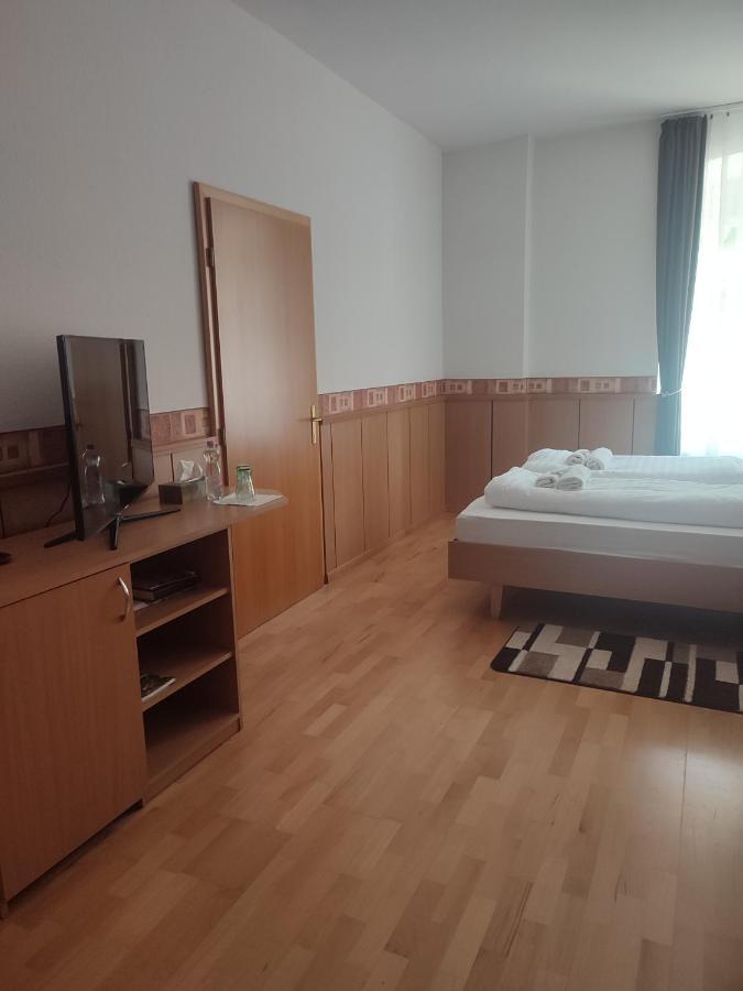 Park Hotel Nagyatád Екстериор снимка